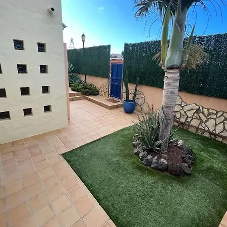 Casa May Вилла Коральео